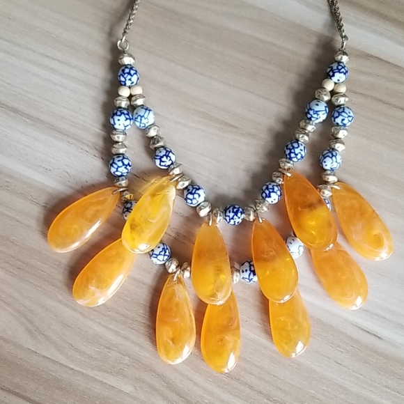 NWOT Anthropologie Sun Drop Stone 2 Row Necklace. Super cute for summer! - Picture 3 of 3